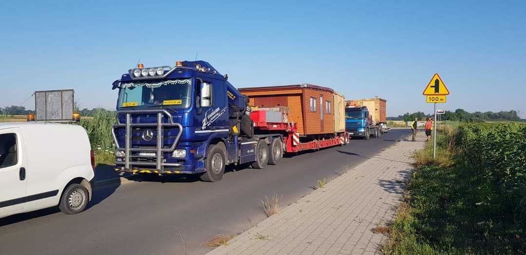 ! BERNI-HOL międzynarodowy transport HDS, niskopodwoziowy, platformą !