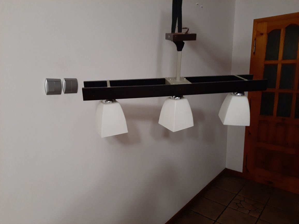 Lampa pokojowa 3 kloszowa