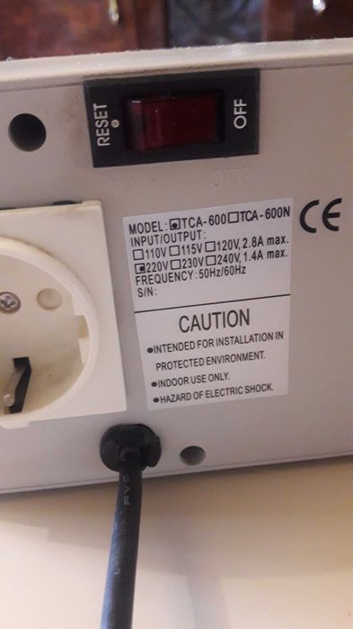 Продам стабілізатор напруги під телевізор