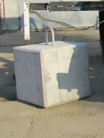 Obciążnik obciążenie dźwigowe balast żelbetonowy badanie UDT 3 i 5 ton