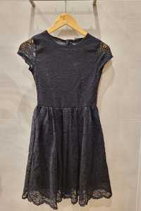 Nowa czarna koronkowa sukienka roz. 152 cm