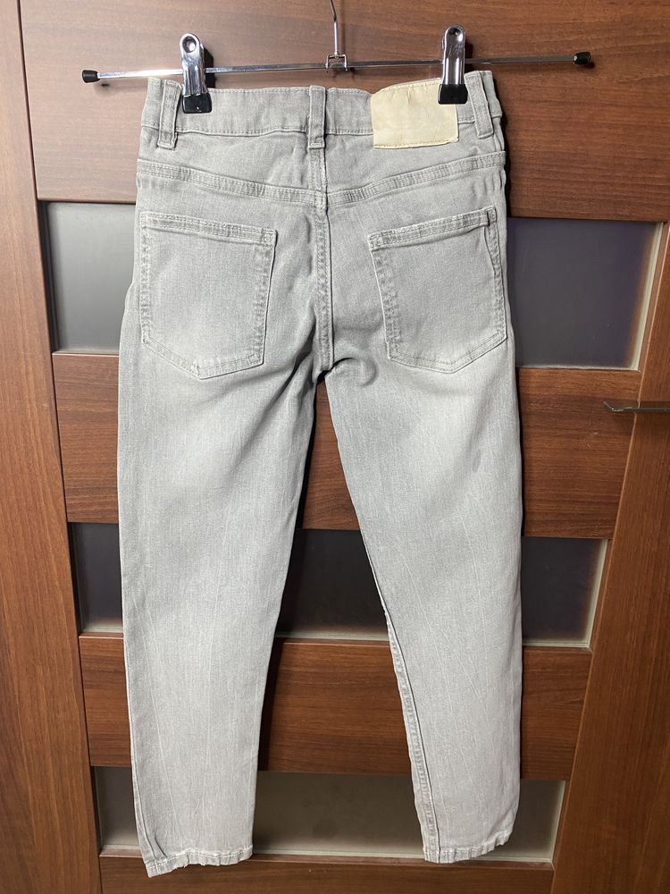 Jeansy typu Skinny Fit Zara w rozmiarze 134