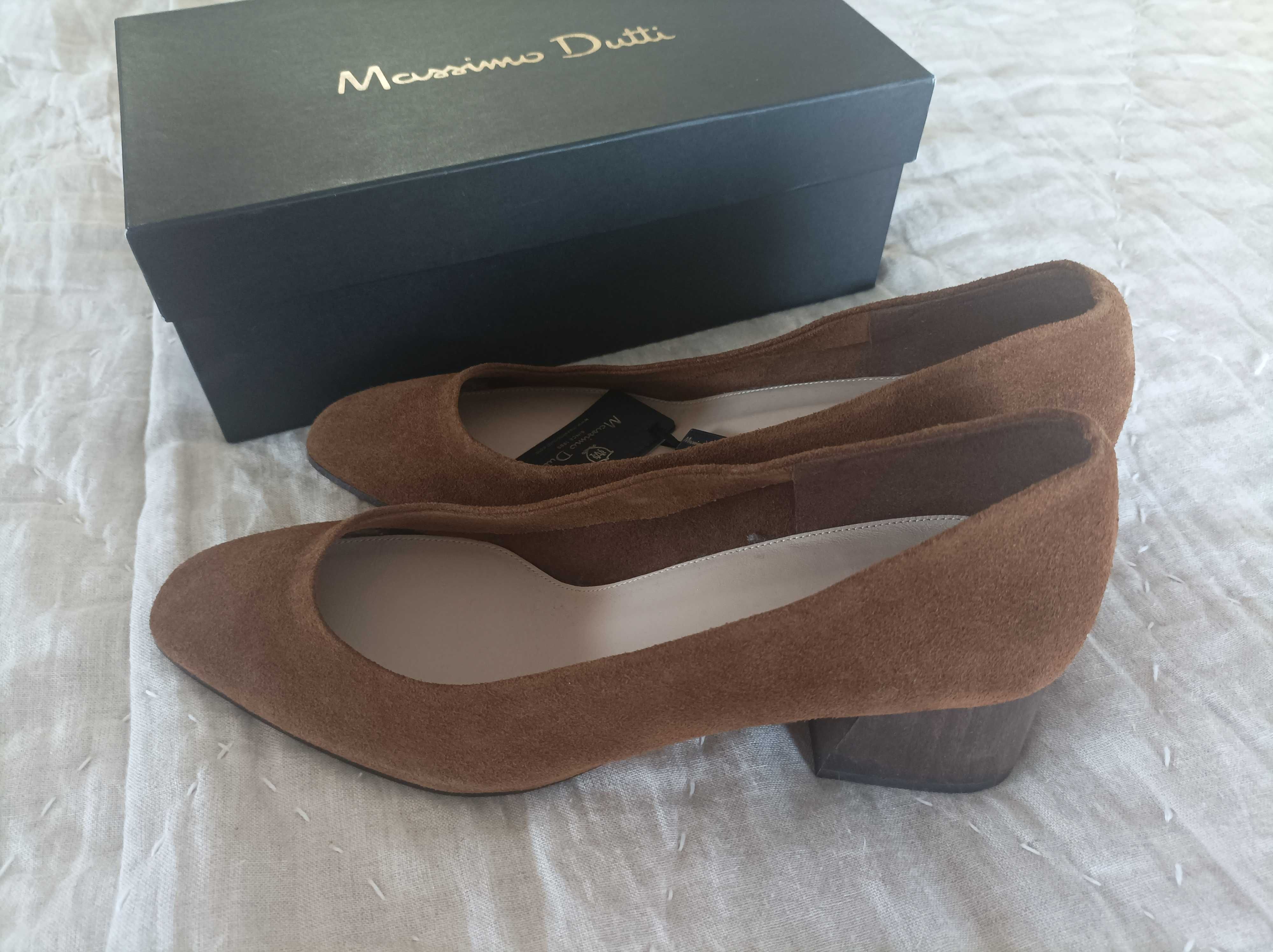 Sapato Massimo Dutti novo