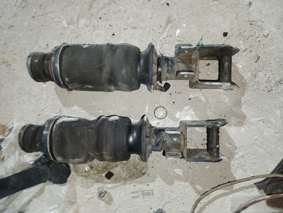 Пневмо подушка кабины Renault Magnum