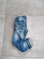 Spodnie chłopięce jeansowe r. 116