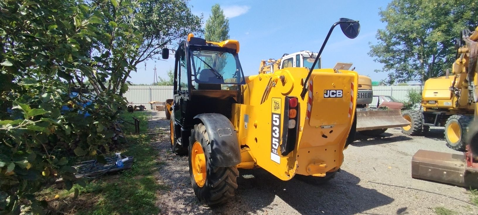 Ładowarka teleskopowa JCB 535-125, 2007 rok z osprzętem. Cena brutto