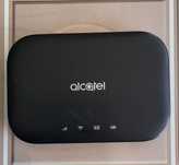 Router LTE do internetu, tel i laptop w domowej sieci, energooszczędny
