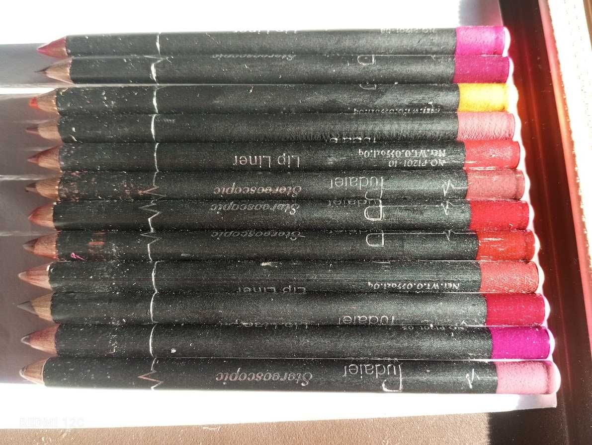 Pudaier New Fashion Lips Liner