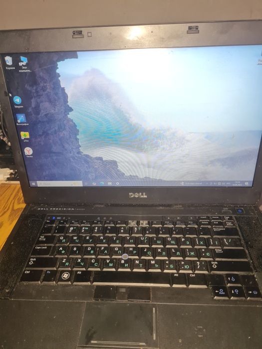 DELL Desktop-iiq2f80