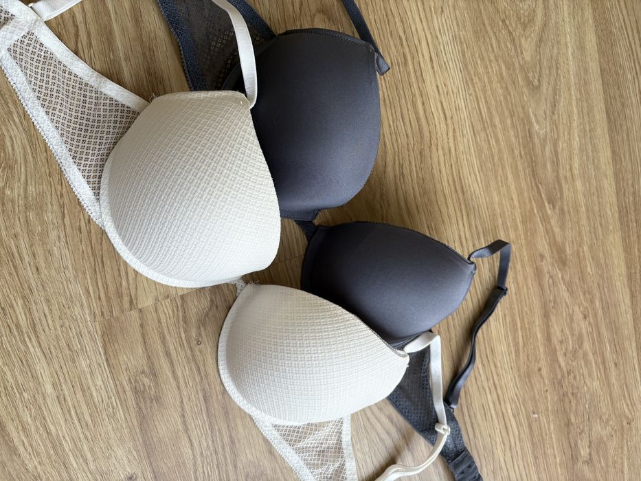 Нові набори бюстгальтерів Reserved 70c 75c