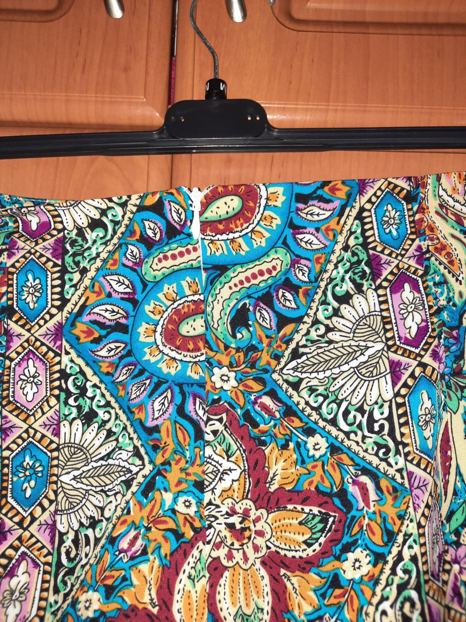 Krótkie spodenki wiązane w stylu Boho