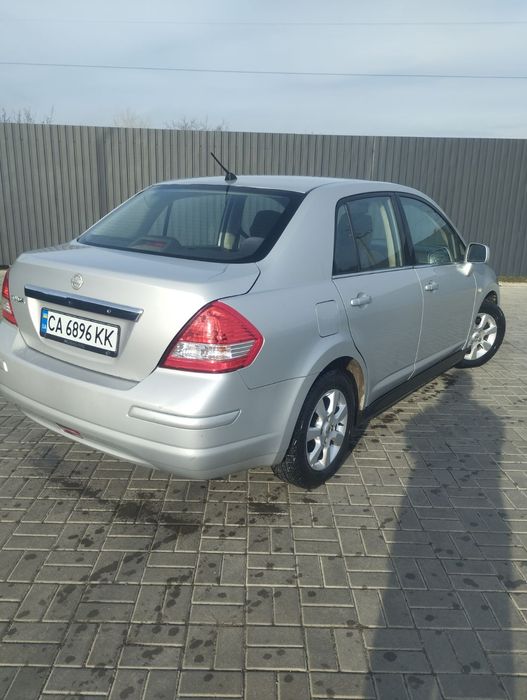 Продам Nissan Tiida