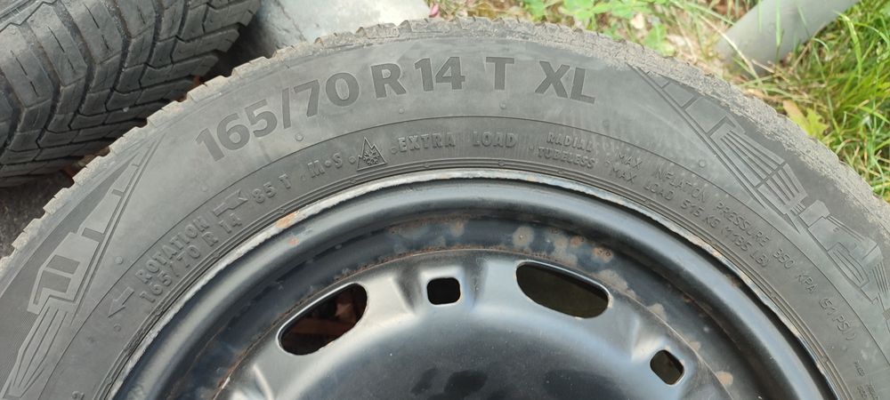 Шины с дисками 165/70/14 5*100 Continental 2 шт всесезонные