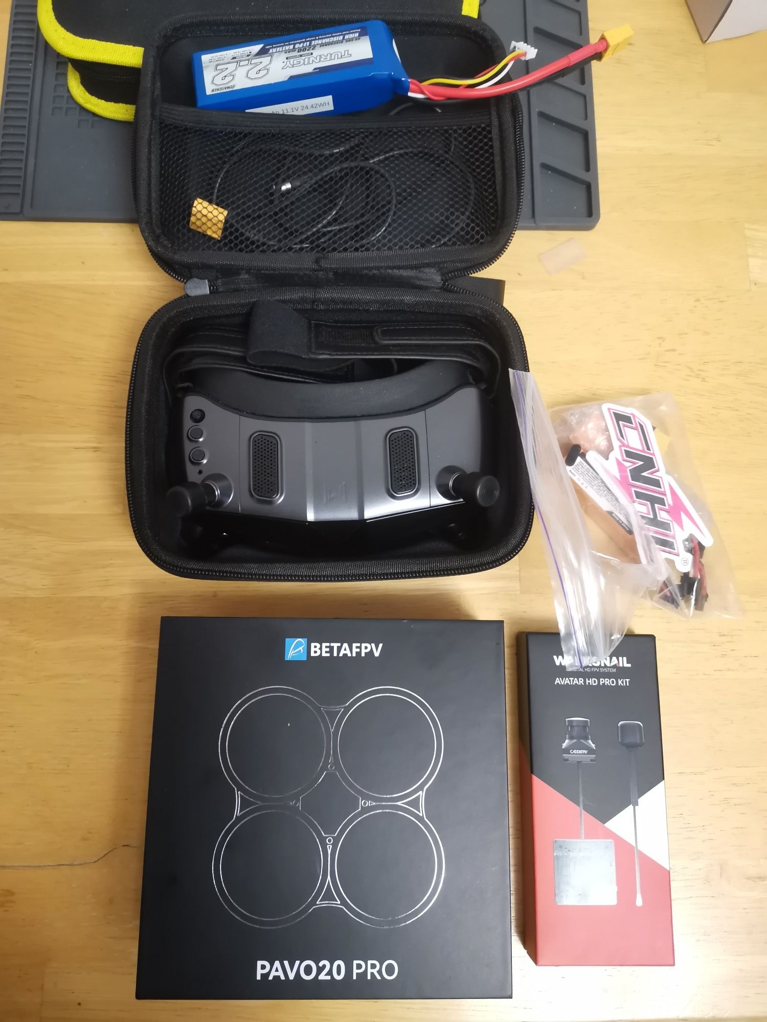 Квадрокоптер BetaFpv pavo20 pro. Камера walksnail avatar hd pro.