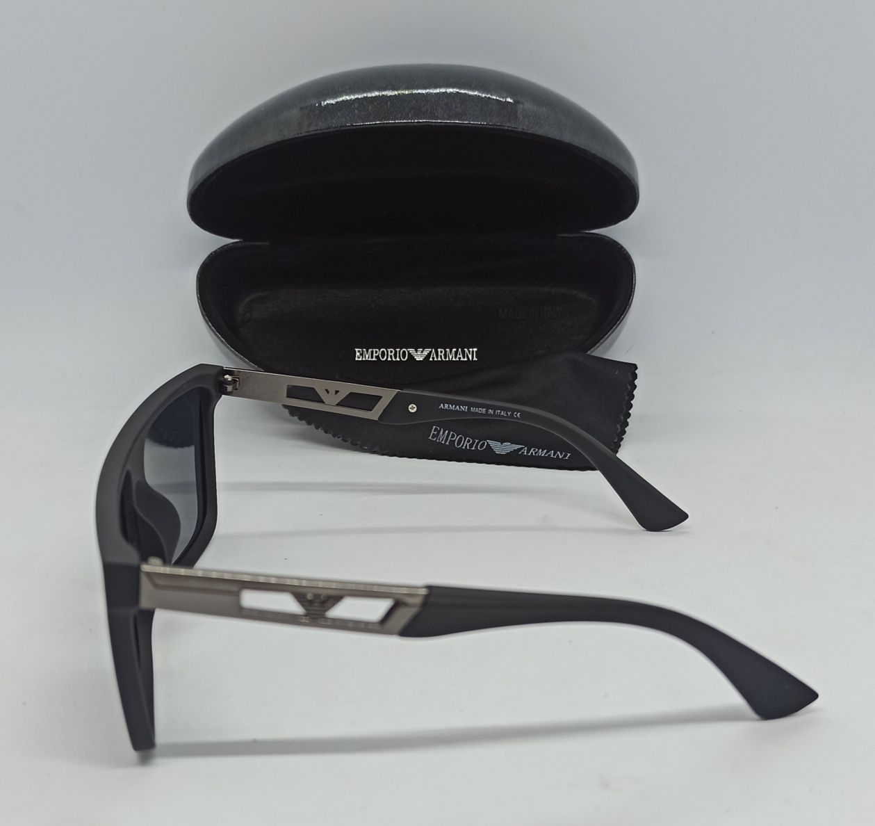Emporio Armani стильные мужские очки черные поляризированые в мешочке