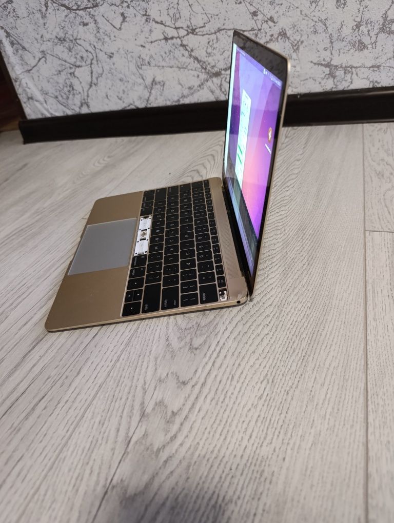 Macbook 12 a1534