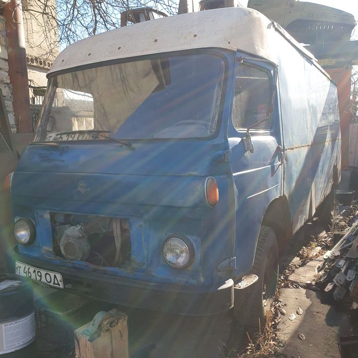 Грузопассажирский бус грузовичок Avia A21