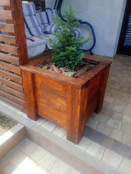 Donica drewniana 56x56x53