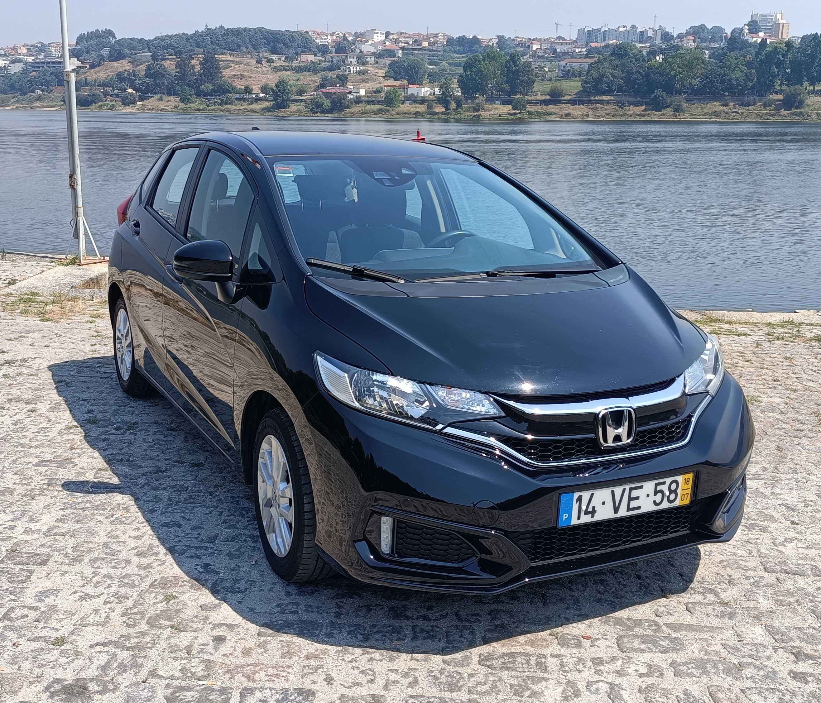 Honda Jazz 1.3 confort navi-conect como NOVO