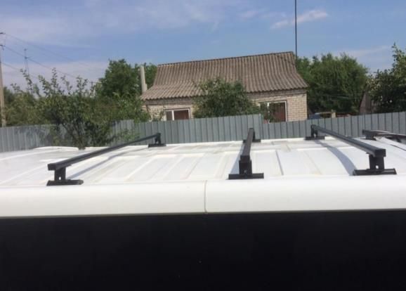 Поперечины на крышу Renault Trafic (Opel Vivaro)