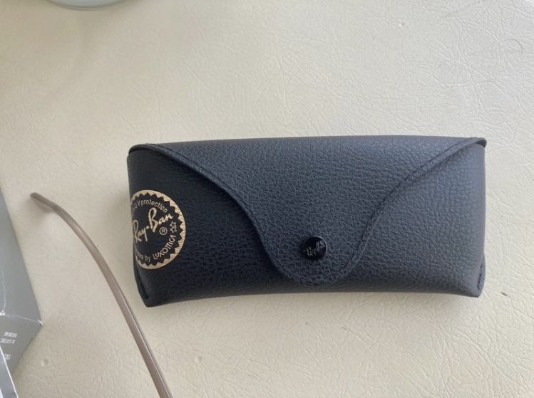 Ray Ban (Novos nunca usados)!