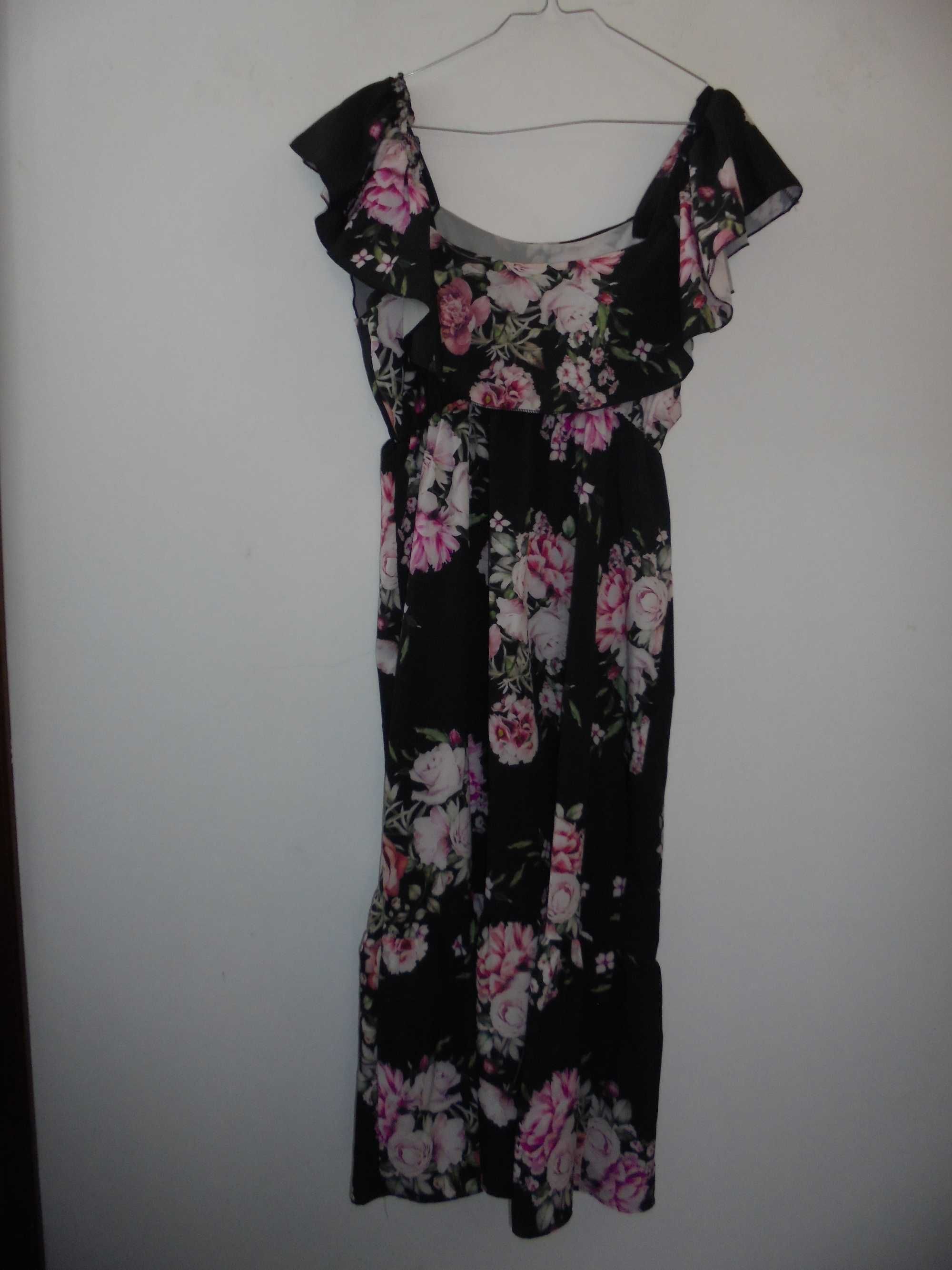vestido de senhora muito florido