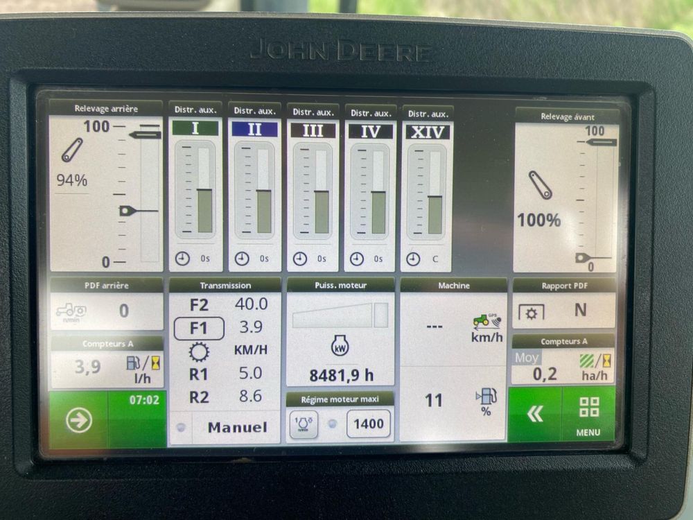 John Deere 7230R