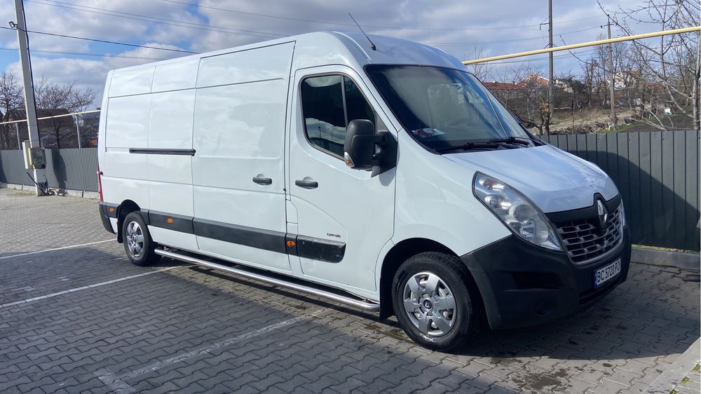Продам рено мастер 2018