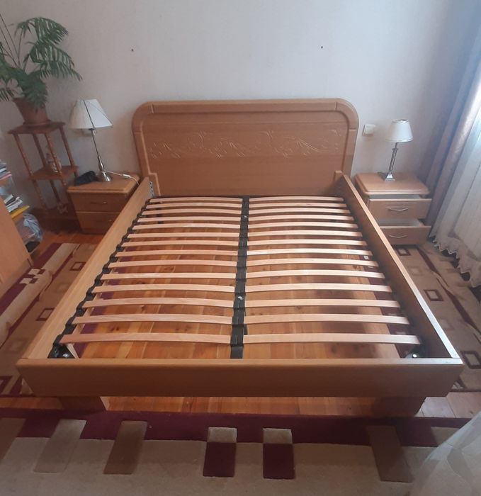 Кровать с 2 тумбочками, двуспальная