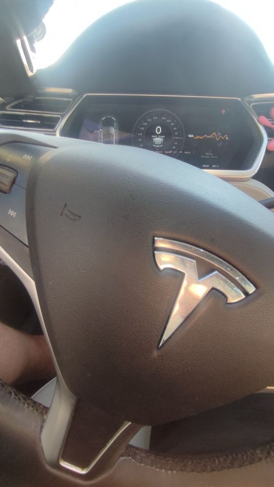 Tesla model S P85D 2014