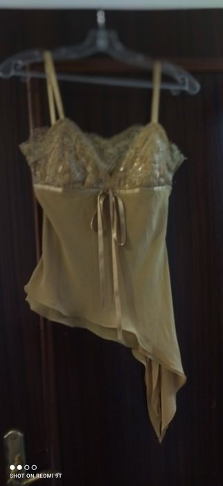 Fato dourado de cerimónia Ana Sousa