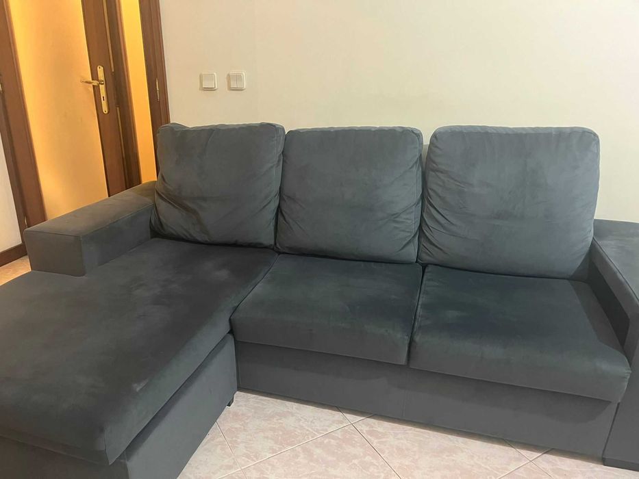 Sofá de 3 lugares com chaise longue reversível