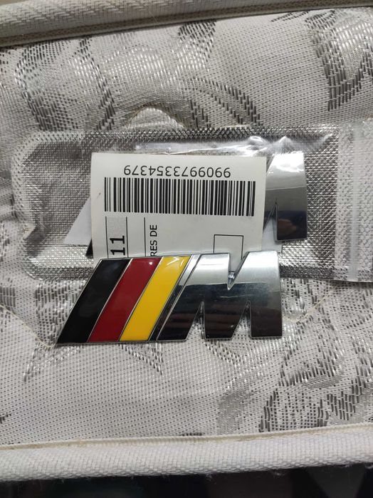 Emblema logo M performance cores alemanha