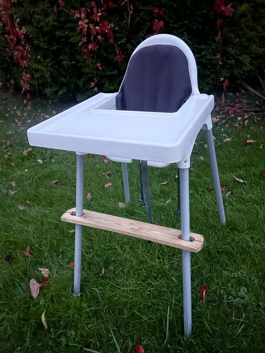 Krzesełko niemowlęce do karmienia IKEA ANTILOP z podnóżkiem i poduszką
