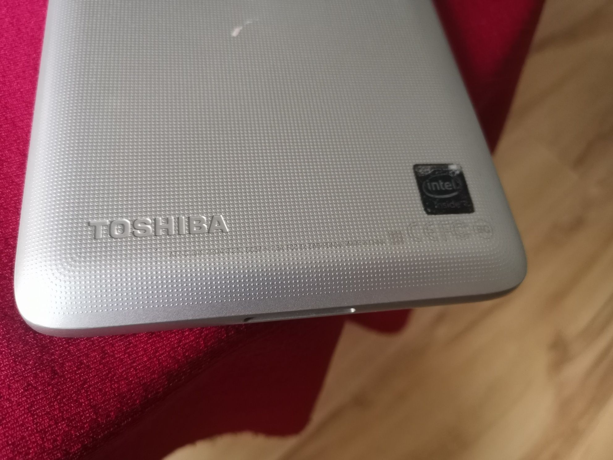 Uszkodzony Tablet Toshiba