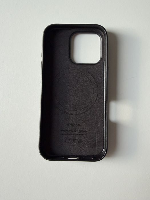 iPhone 16 Pro 128GB + Capa de Pele (Oferta)