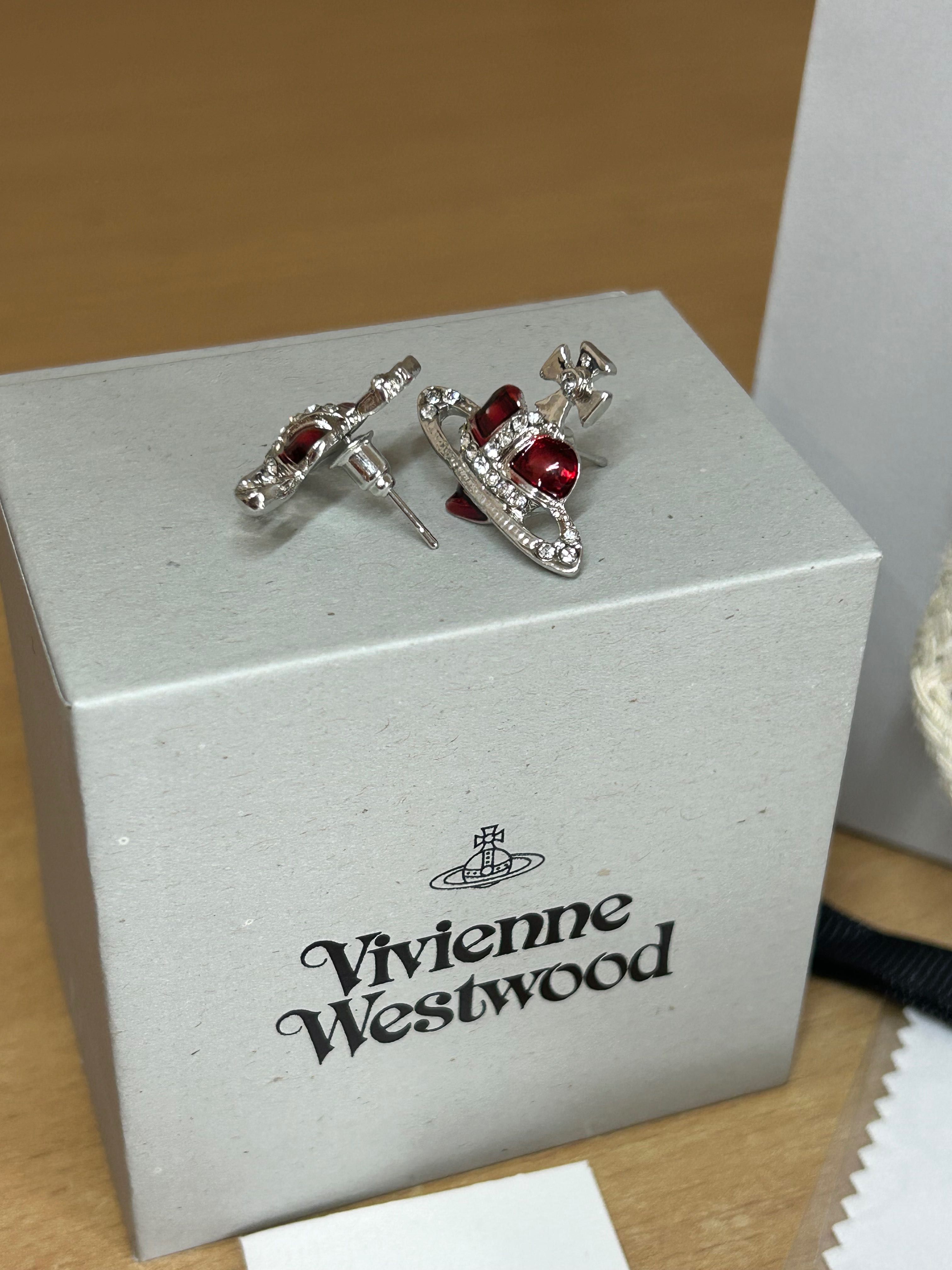 Сережки Vivienne Westwood серьги Вивьен Вествуд Read Heart