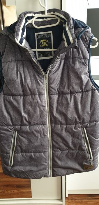 Chłopięcy bezrękawnik roz.158