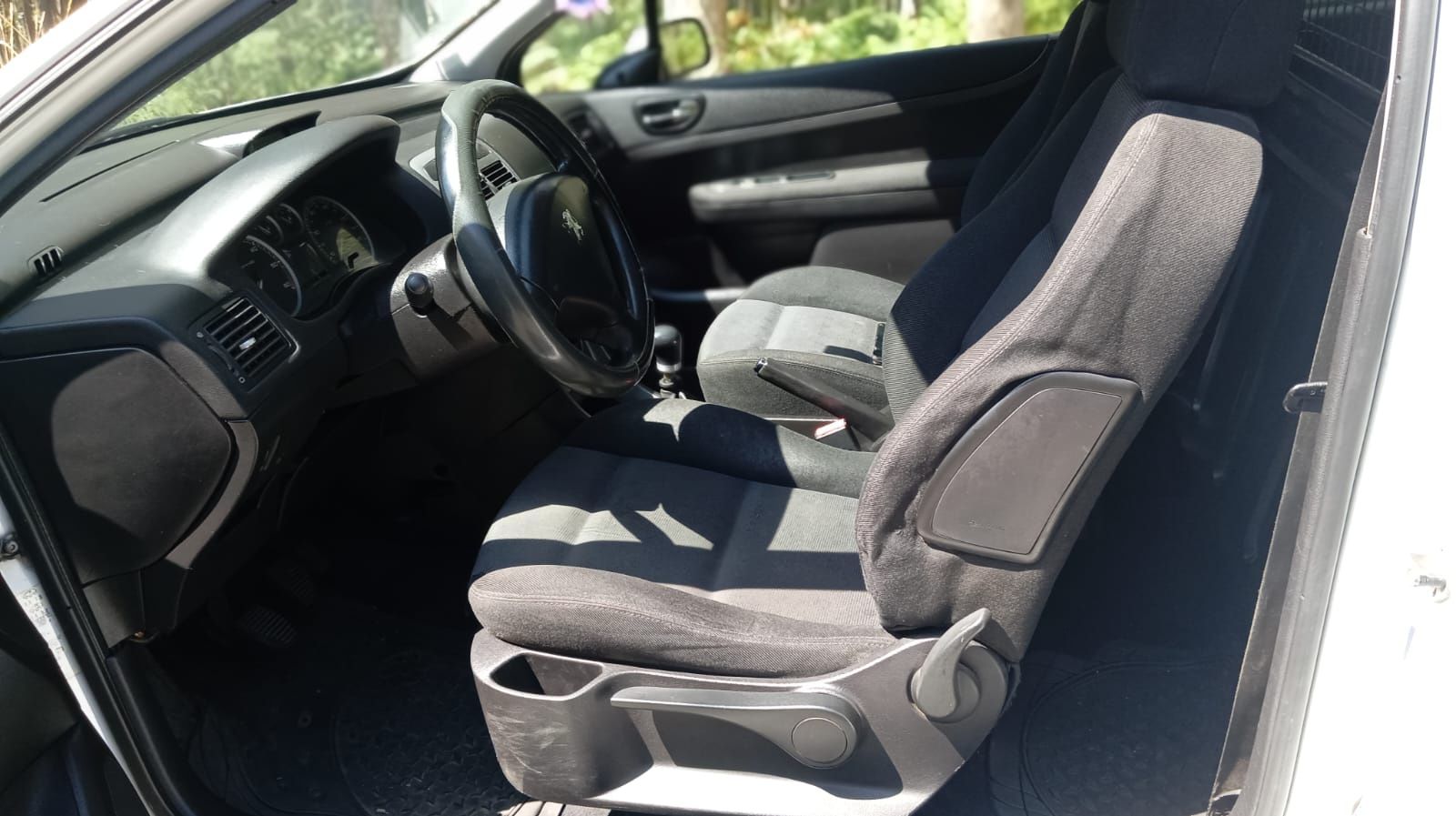 Peugeot 307, 1.4 HDi comercial