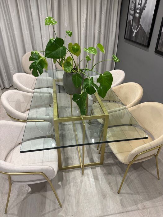 Mesa com cadeiras