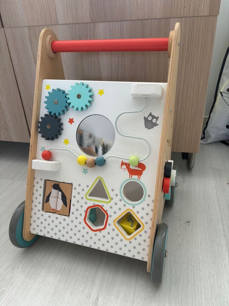Andarilho/Andador bebe Vertbaudet