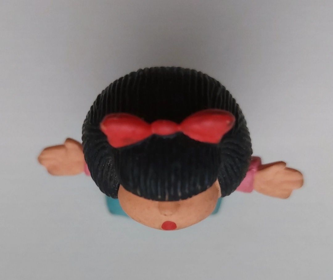 Figura PVC vintage Mafalda a cantar Quino Made in Portugal