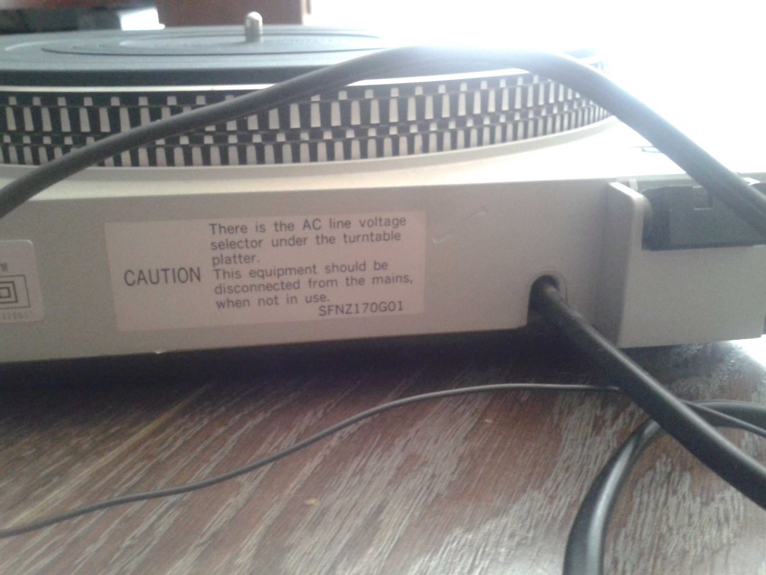 Gramofon Technics SL-3200 - bardzo dobry stan