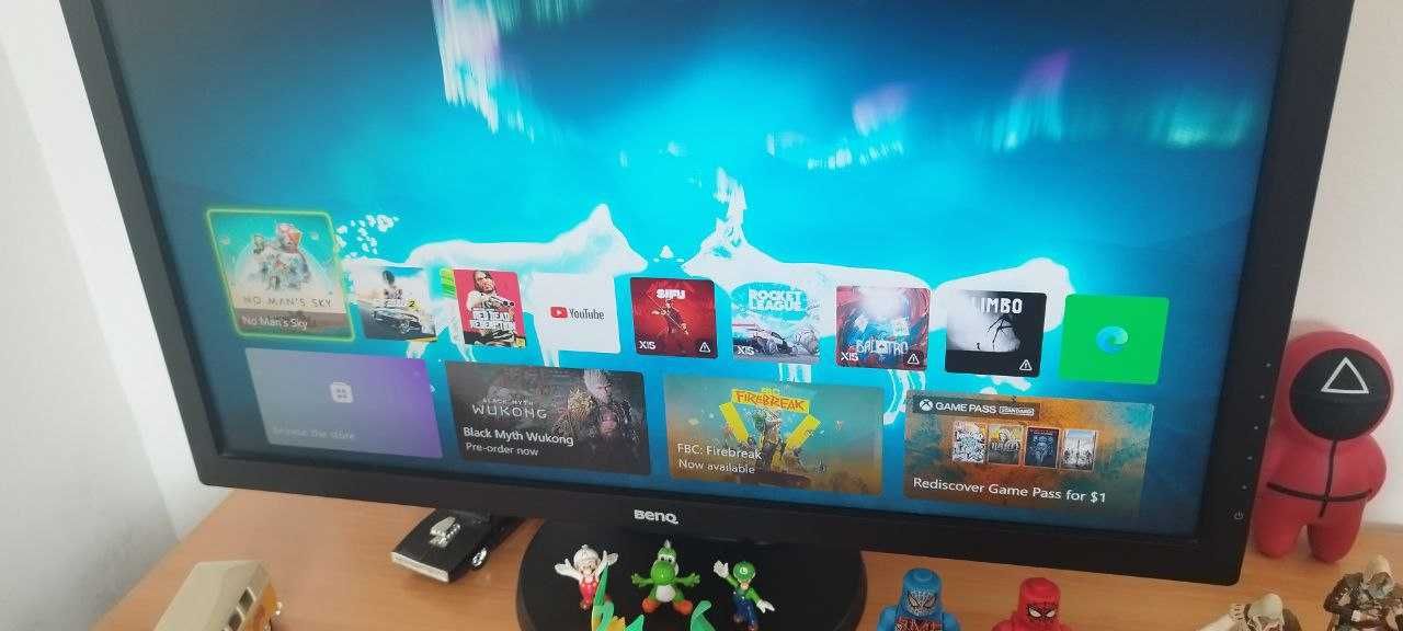 Xbox Series X + Comando + Pilhas Recarregáveis (Inclui Caixa)