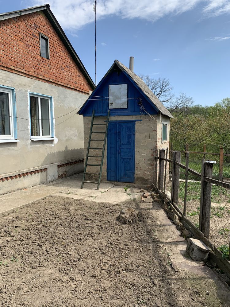 Продам дом 70 м .кв в г .Люботин(стВодяное )
