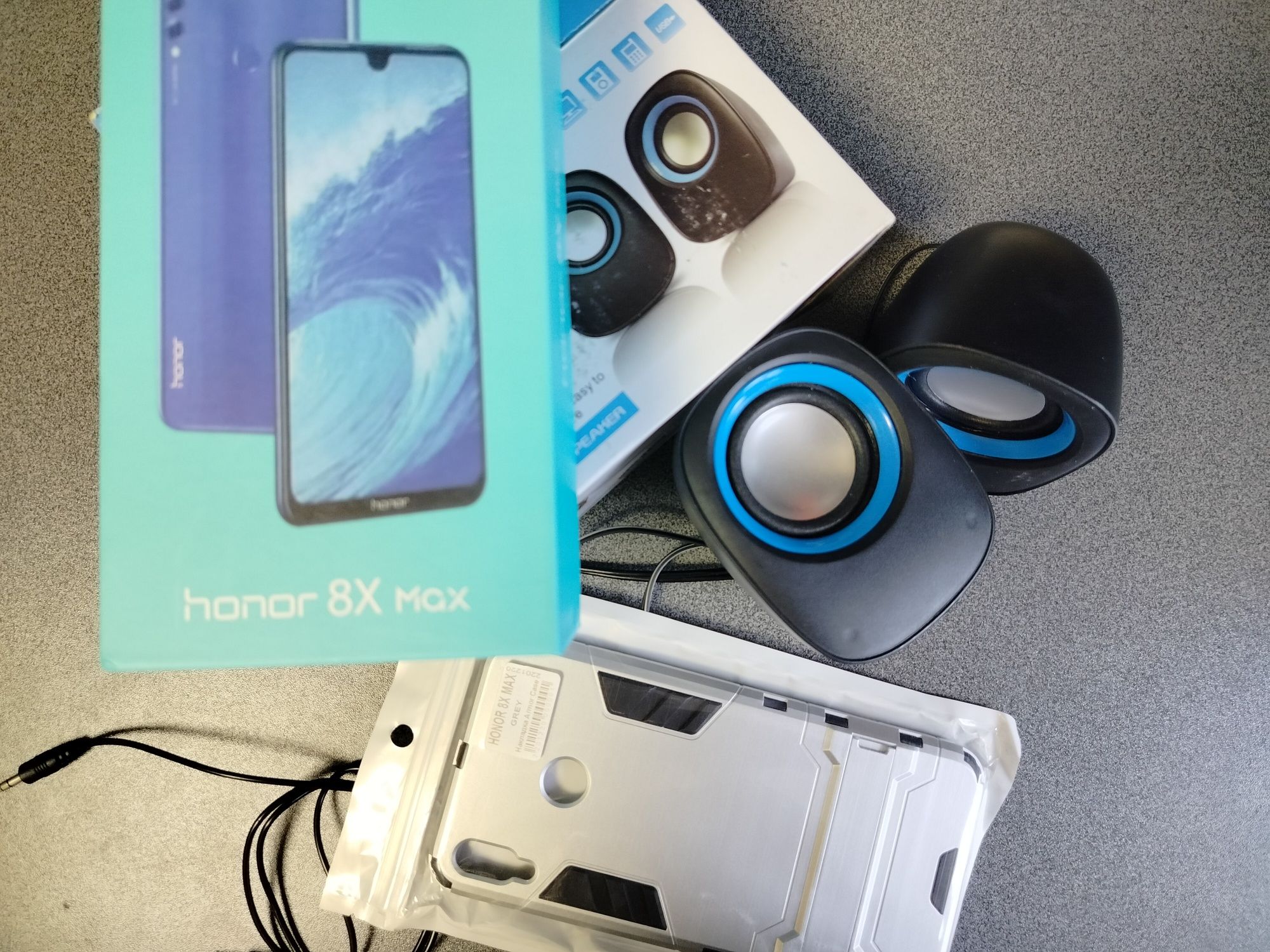 Honor 8X Max 4/128 (диагональ 7.12")
