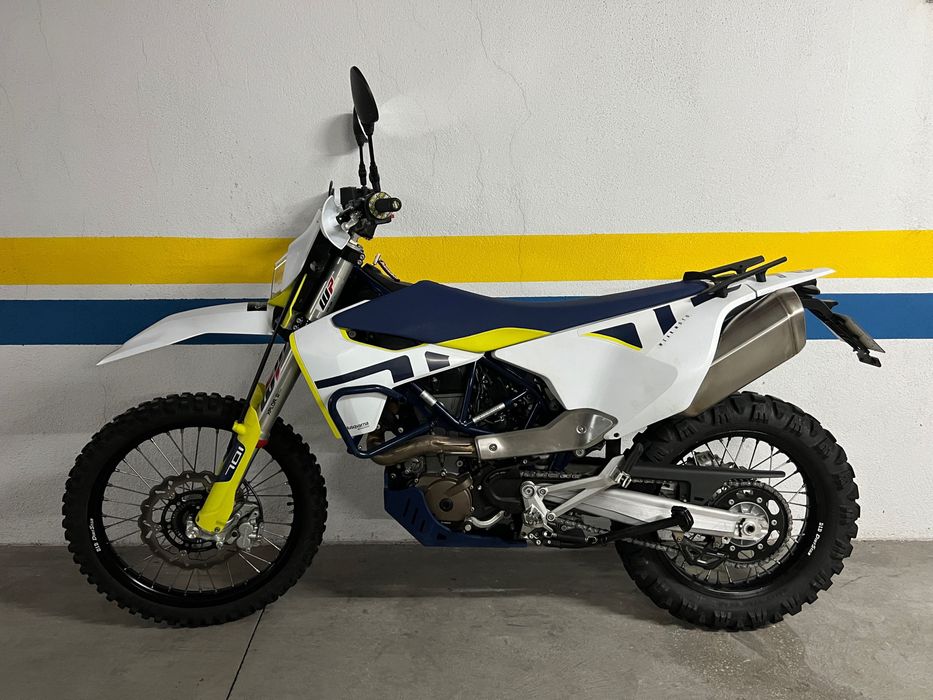 Husqvarna 701 enduro
