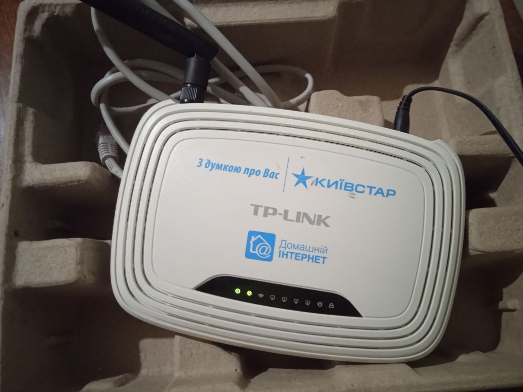 Бездротовий маршрутизатор TP-Link TL-WR741ND