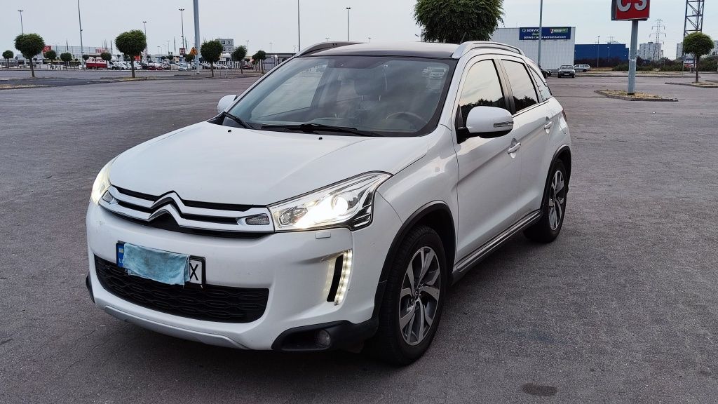 Citroen C4Aircross 2013,4x4,бензин2.0л, автомат, шкіра, панорама