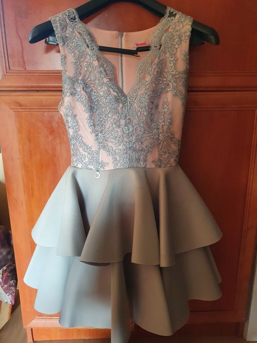 Sukienka rozmiar 36 wesele, komunia, studniówka różne okoliczności